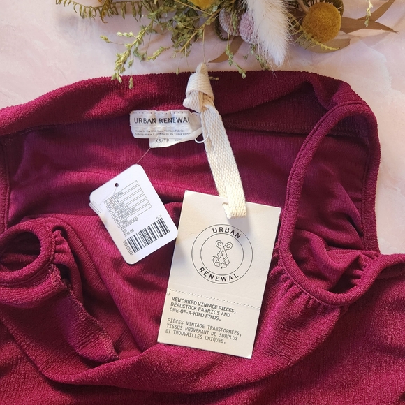 UO Urban Renewal Remnants Textured Side Ruched Tank Top - Maroon NWT - Picture 5 of 5